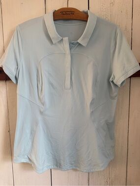 Lukulemon Quick-Dry Short-Sleeve Polo Shirt in powder blue